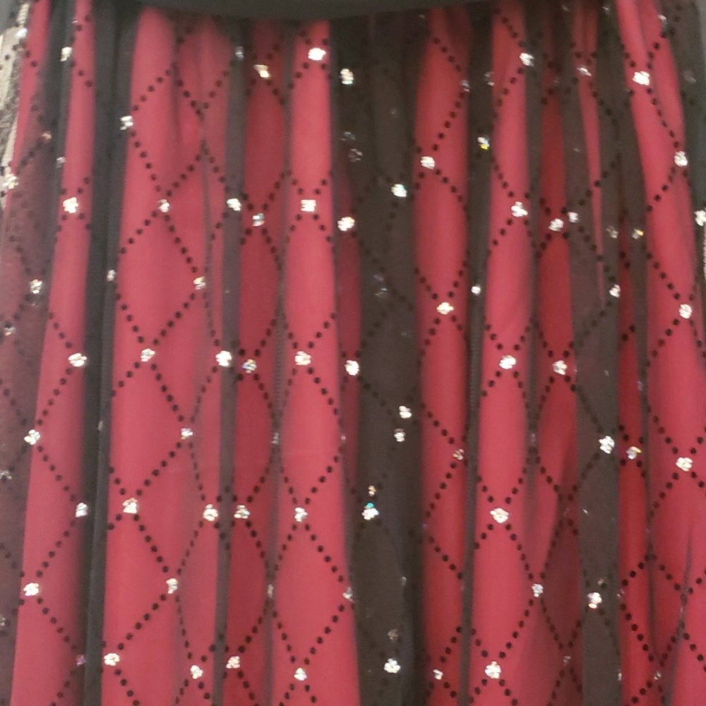 Dress - Picture 3 of 3